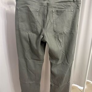 Izod Olive Green Regular Fit Jeans